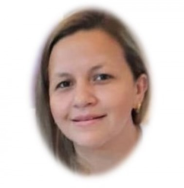 Ing.Com. Martha Mackay Véliz